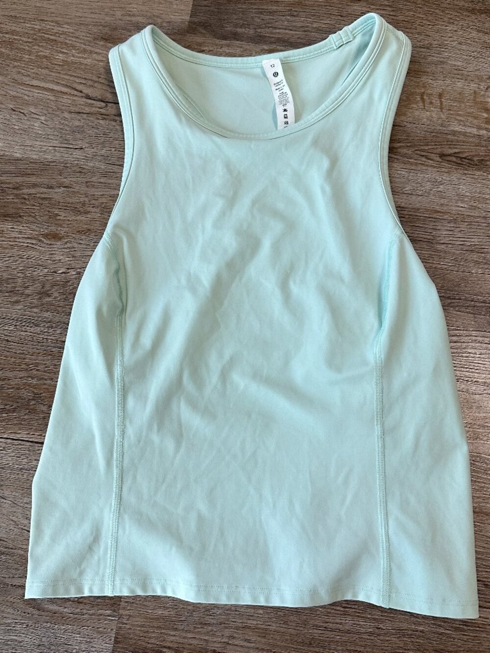 Lululemon Nulux Racerback Tank Top Size 12 Cropped Run Mint